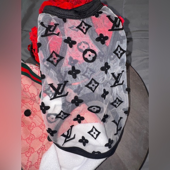 💥SALE💥Luxury-Inspired Dog Outfit Set | Size XS / Small | Cozy Jacket + Mesh Top - Picture 3 of 16